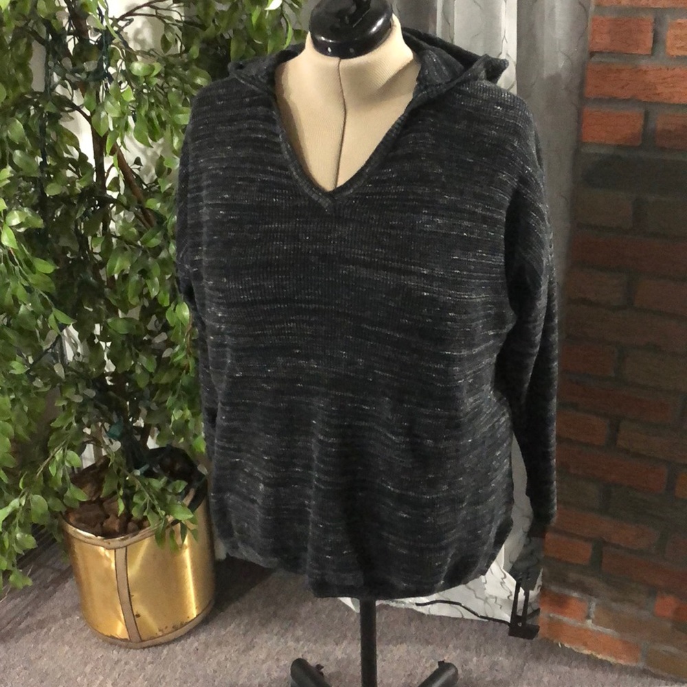Sweater hoodie